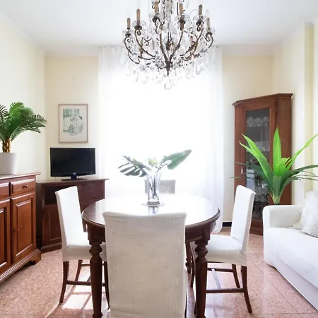 Omar's House Apartamento Rapallo